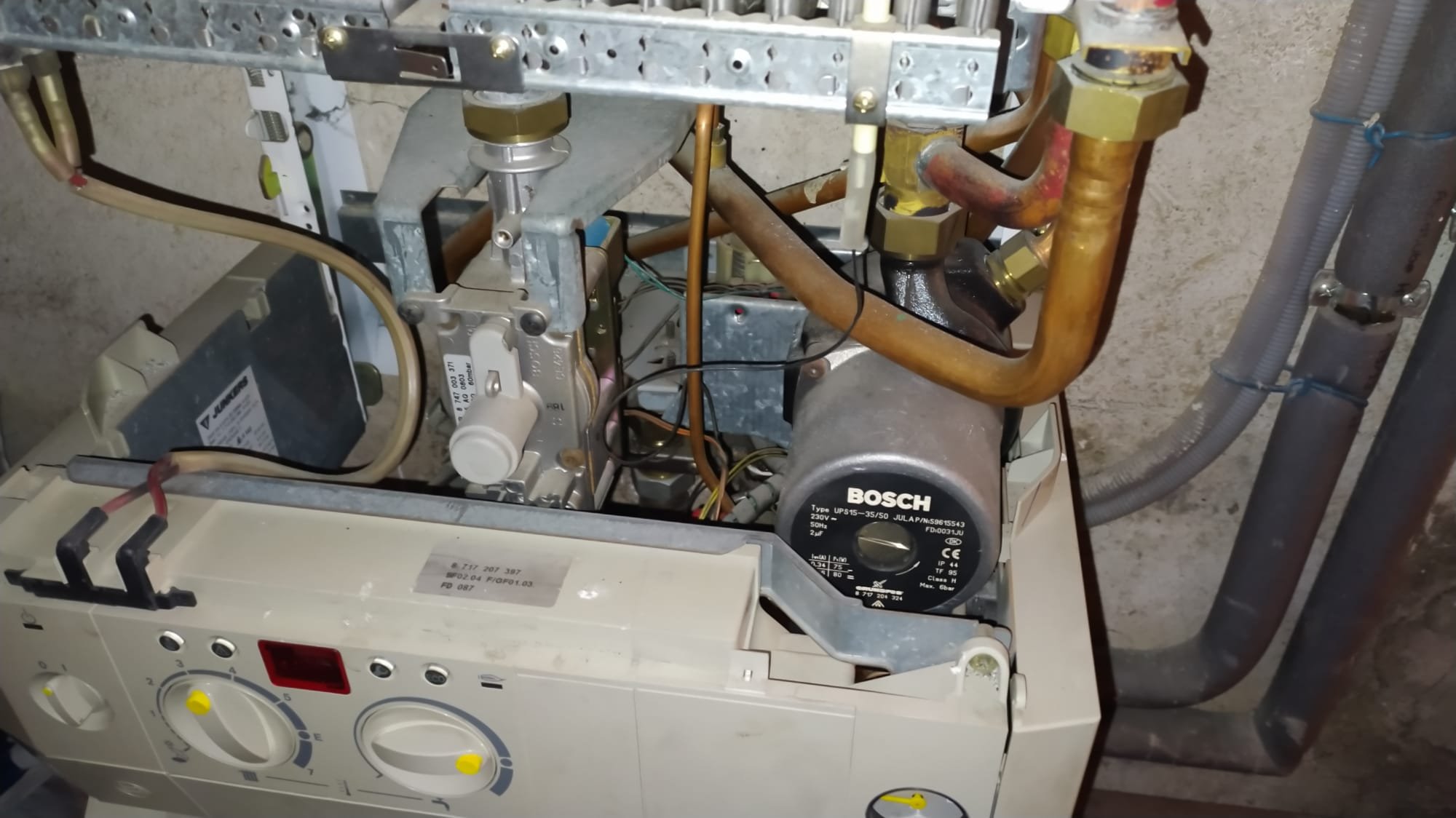 Vnitřek kotle po servisu